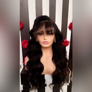 Elegant Black Wavy Hair Wig